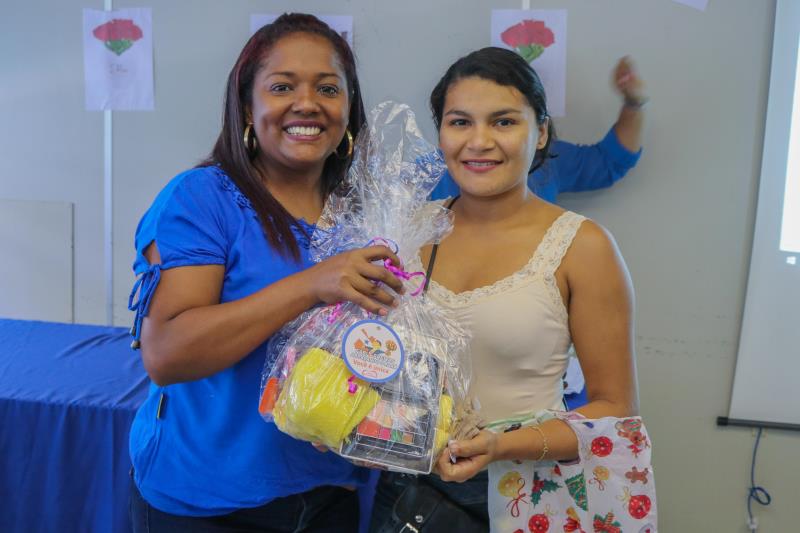 deputado-e-projeto-abra-ando-o-par-homenageiam-m-es-no-barros-barreto