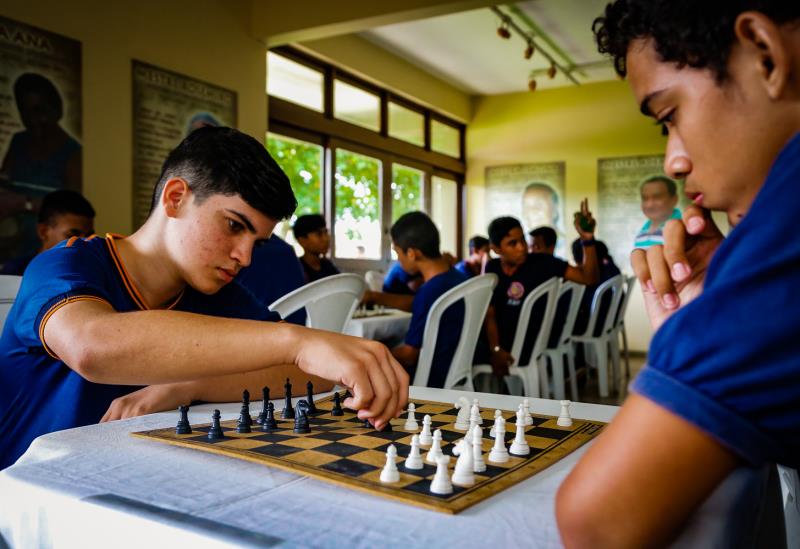 Educação abre vagas para instrutores de xadrez — Prefeitura