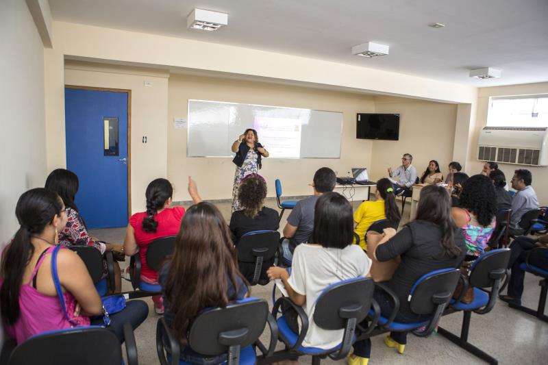 Uepa oferta curso de Licenciatura em Letras - Libras, em Belém e Marabá ...